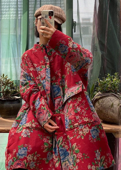 Effortlessly Elegant Coat with a Timeless Design