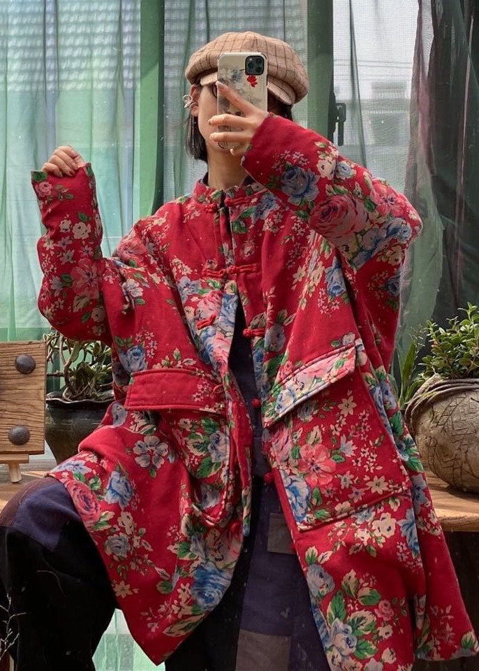 Effortlessly Elegant Coat with a Timeless Design