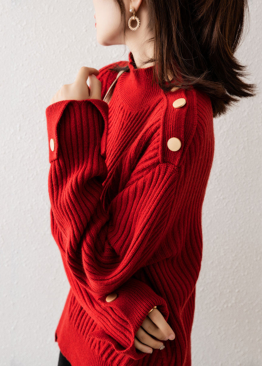 Gracefully Styled Pullover for Any Occasion