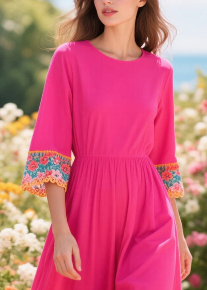 Classic Vintage Dress with a Flattering Fit