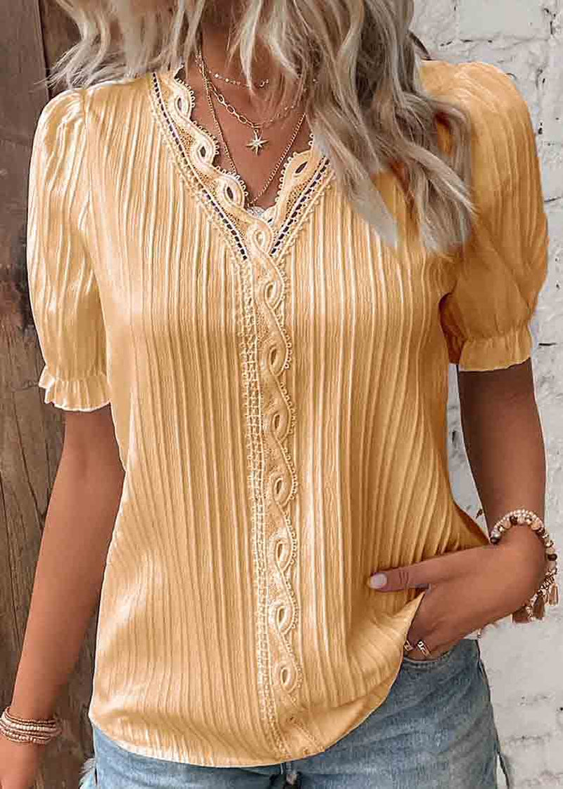 Beautifully Crafted Shirt in a Classic Style
