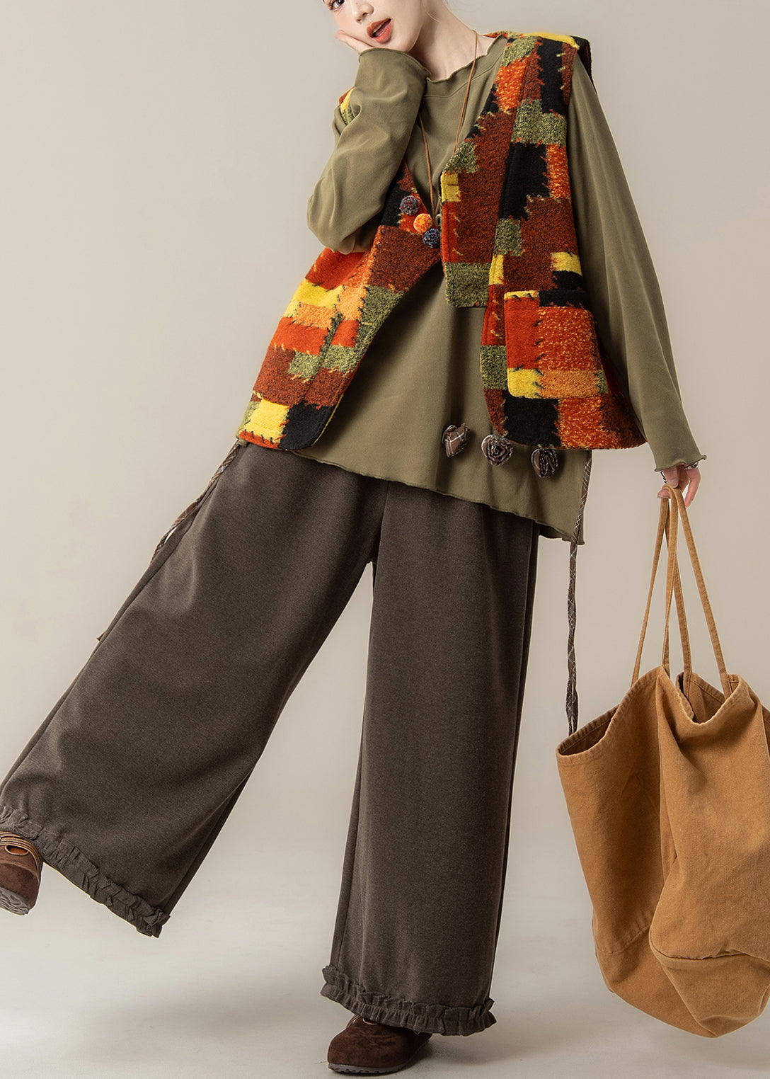 Well Tailored Pants with a Graceful Silhouette