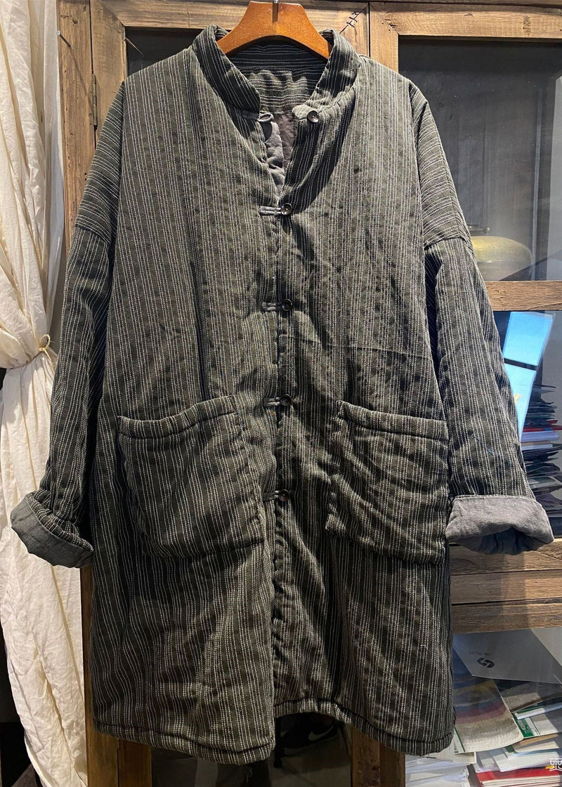 Beautifully Finished Coat in a Timeless Design