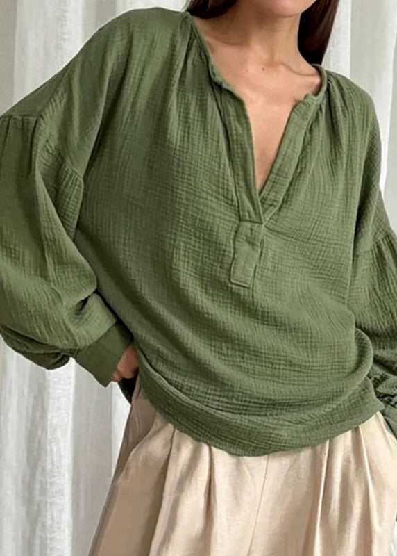 Sophisticated Shirt with a Clean Classic Look