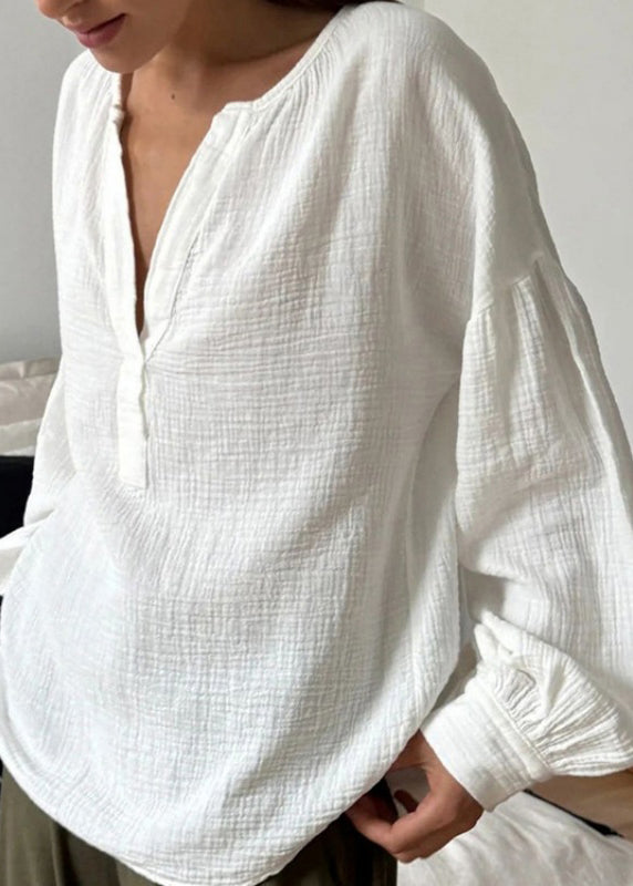 Sophisticated Shirt with a Clean Classic Look