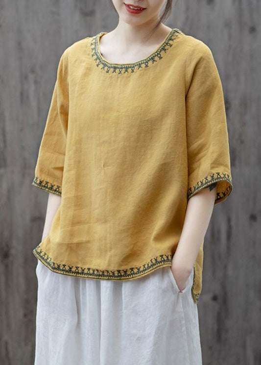 Well Tailored Shirt with a Graceful Silhouette