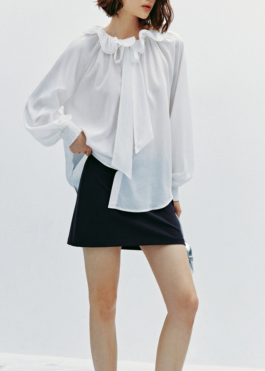 Classic Vintage & Enduringly Stylish Blouse
