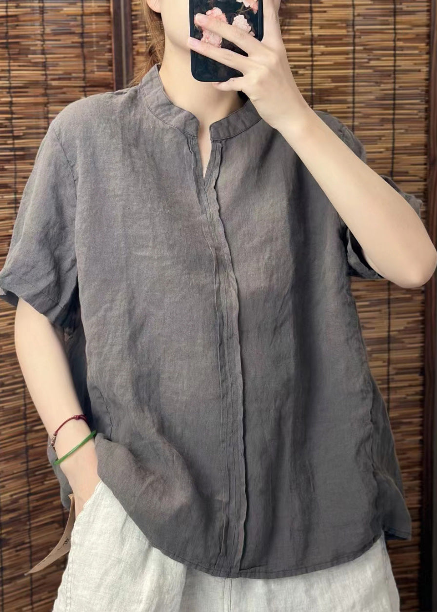 Classic Vintage Shirt with a Flattering Fit