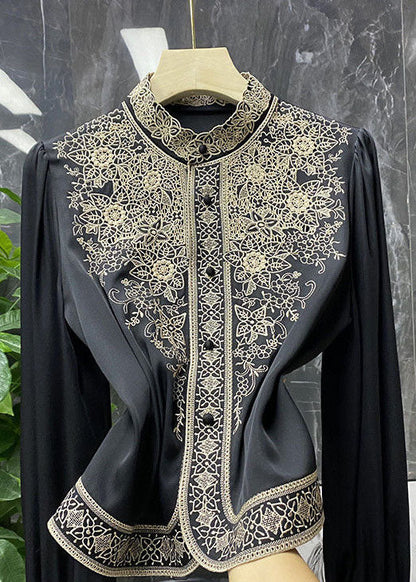 Classic Vintage Shirt with a Flattering Fit