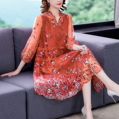 Gracefully Styled Dress for Any Occasion