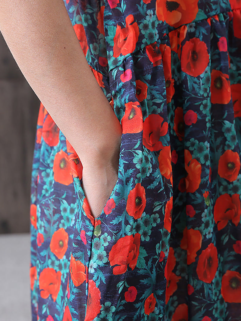 Classic Vintage Dress with a Flattering Fit