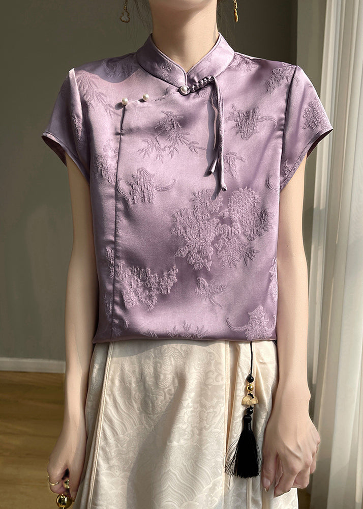 Gracefully Styled Blouse for Any Occasion