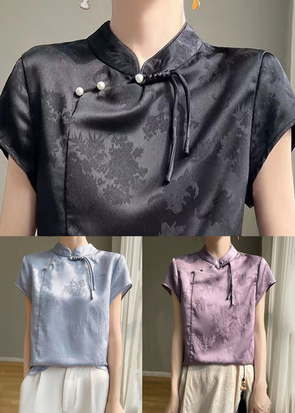 Gracefully Styled Blouse for Any Occasion
