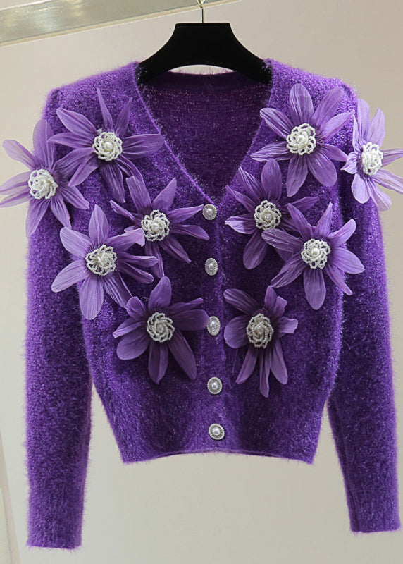 Beautifully Finished Sweater in a Timeless Design