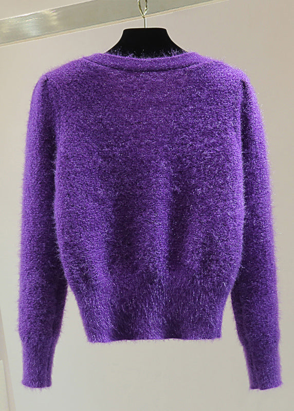 Beautifully Finished Sweater in a Timeless Design