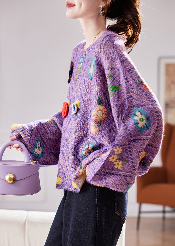 Beautifully Finished Sweater in a Timeless Design
