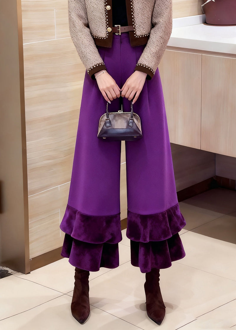 Effortlessly Elegant Pants with a Timeless Design