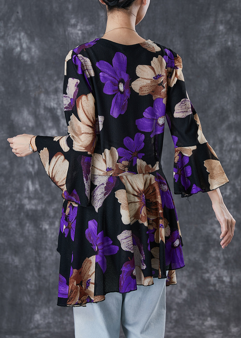 Elegantly Styled Blouse for Everyday Wear