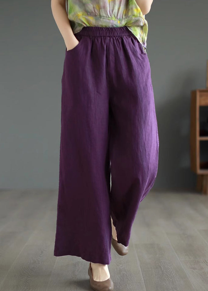 Effortlessly Elegant Pants with a Timeless Design