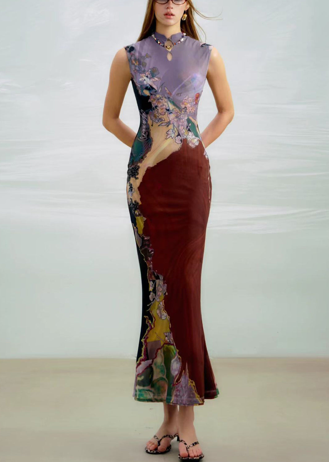Beautifully Crafted Dress in a Classic Style