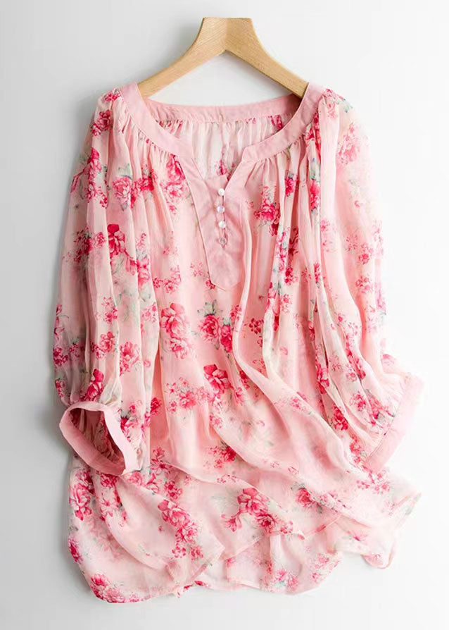 Classic Vintage Shirt with a Flattering Fit