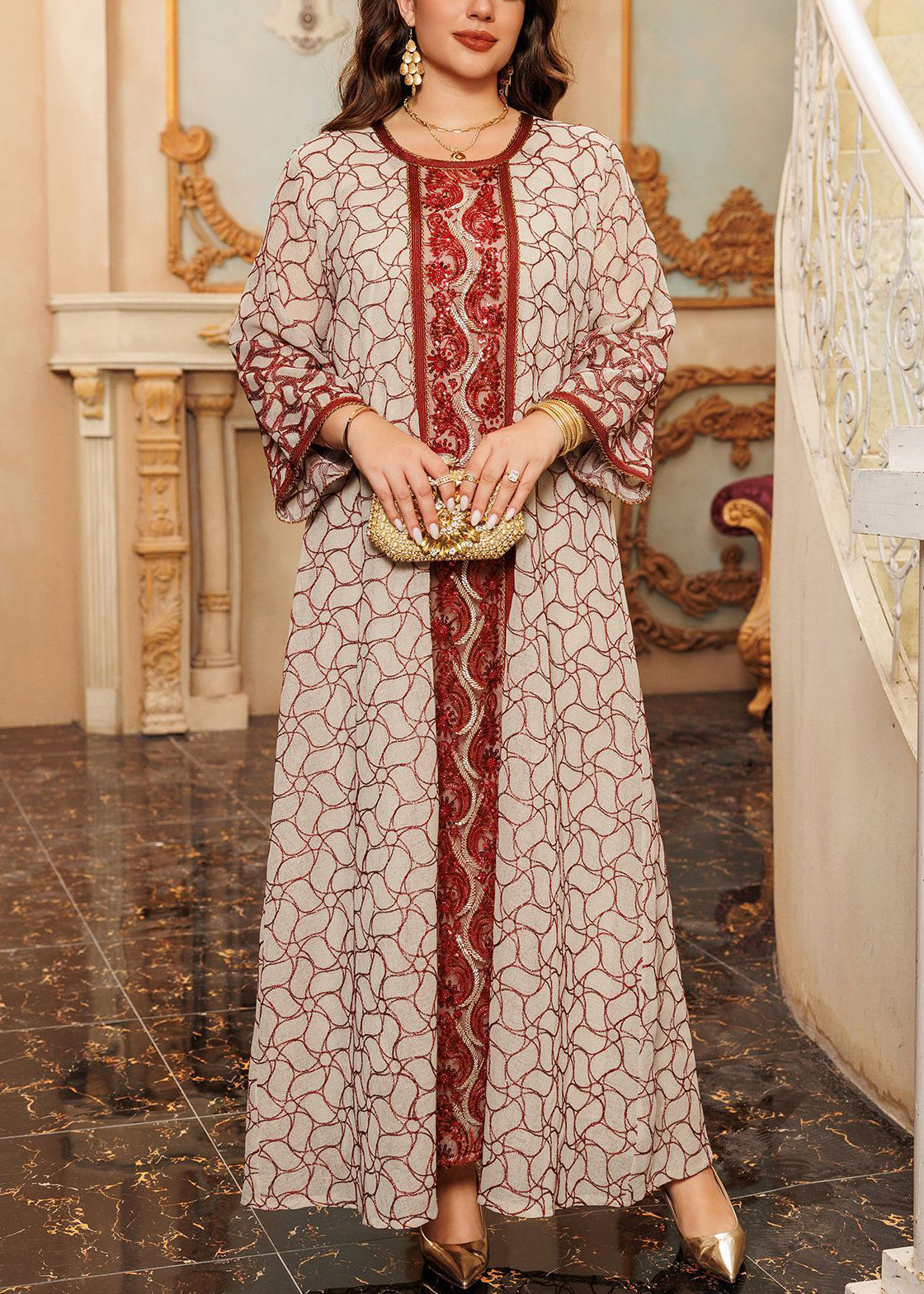 Beautifully Crafted Dress in a Classic Style