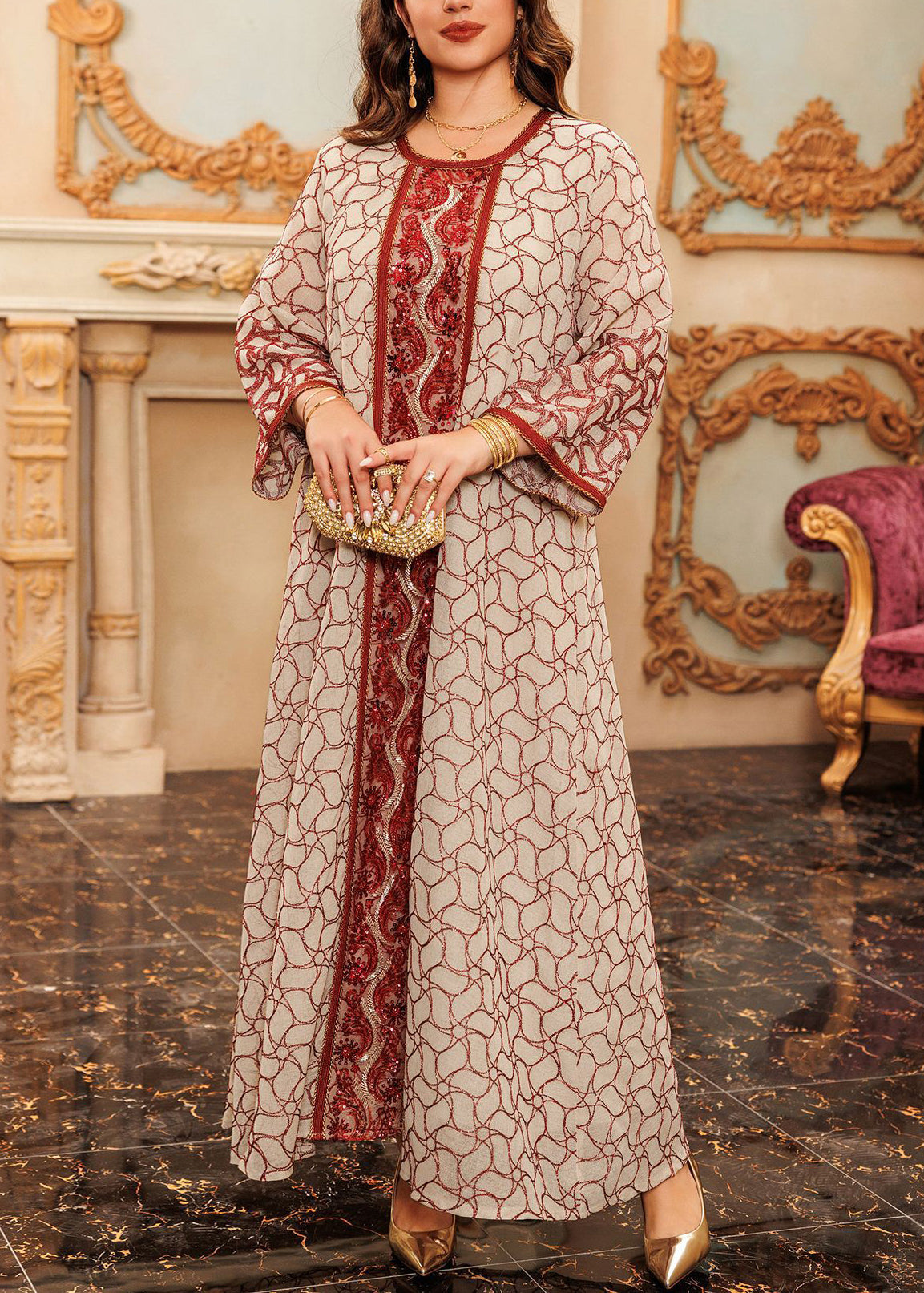 Beautifully Crafted Dress in a Classic Style