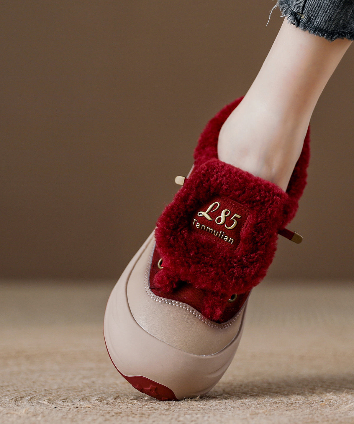 Graceful Orthopedic Shoes for Modern Look