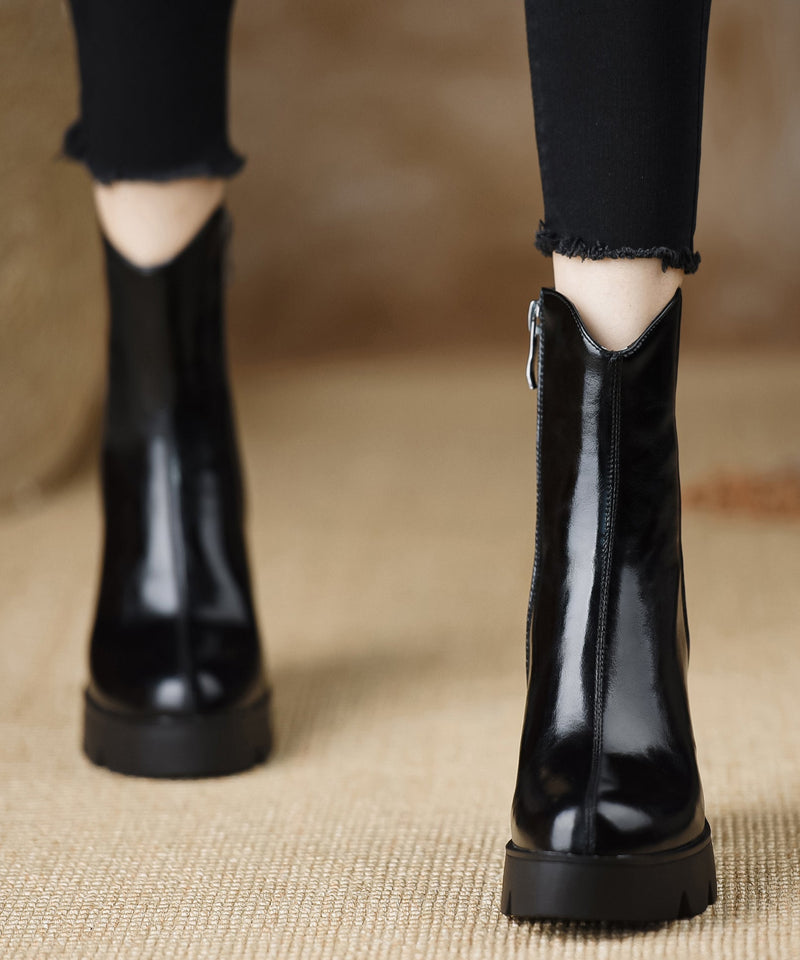 Graceful Orthopedic Boots for Modern Look