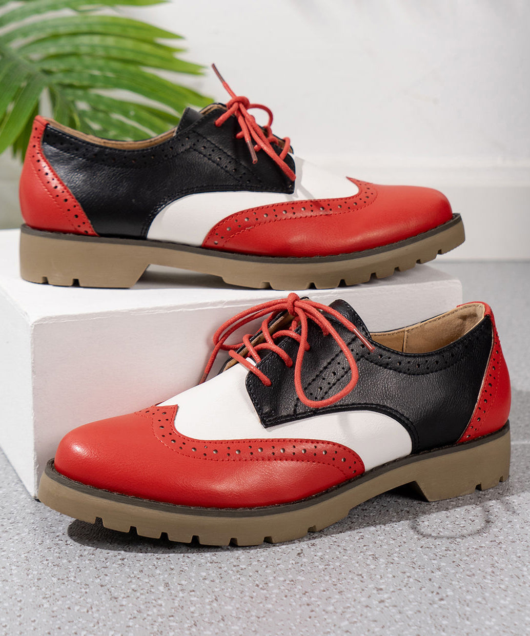 Graceful Orthopedic Flats for Modern Look