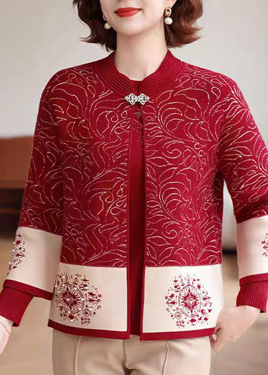 Classic Vintage Sweater with a Flattering Fit
