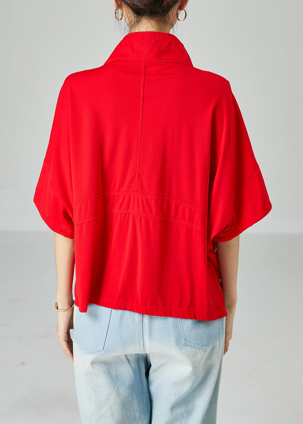 Well Tailored Garment with a Graceful Silhouette