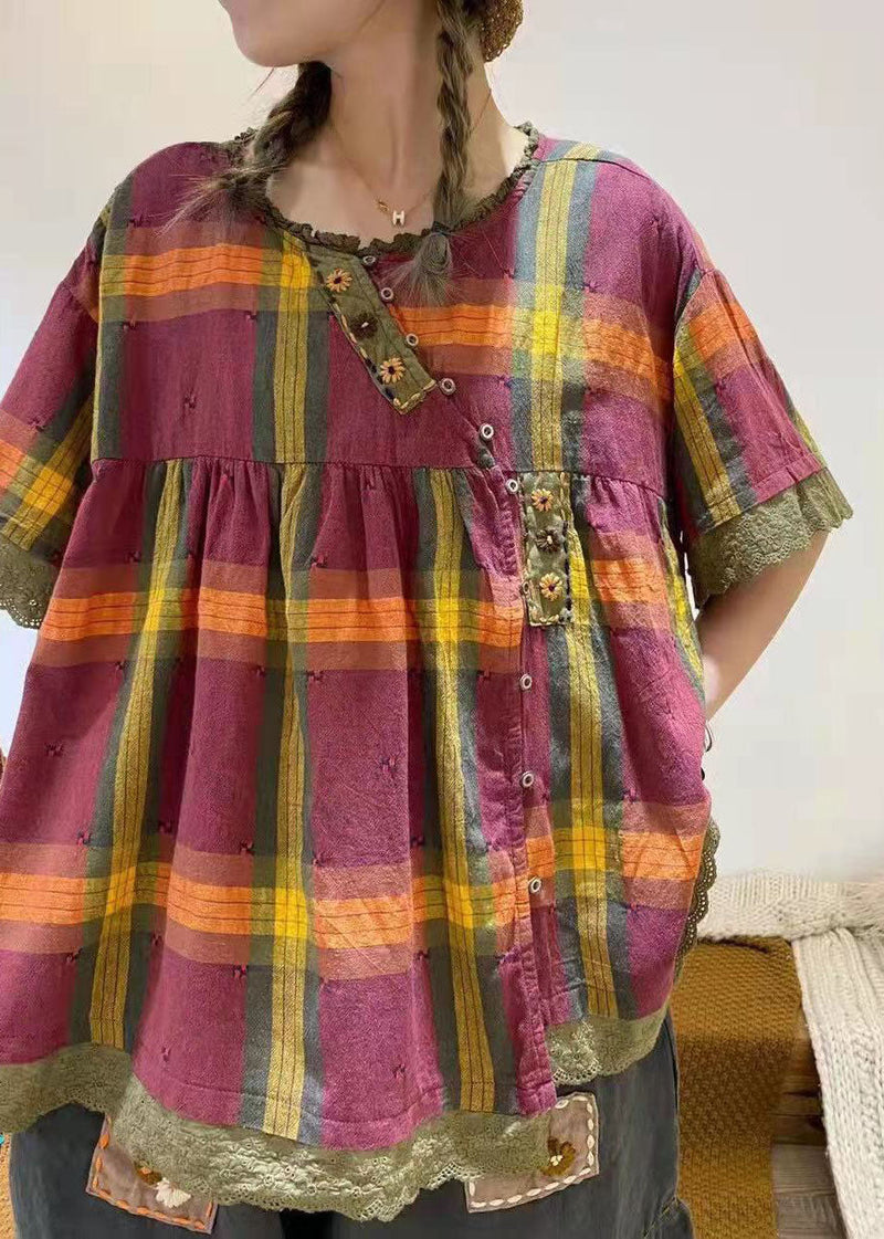 Effortlessly Elegant Top with a Timeless Design