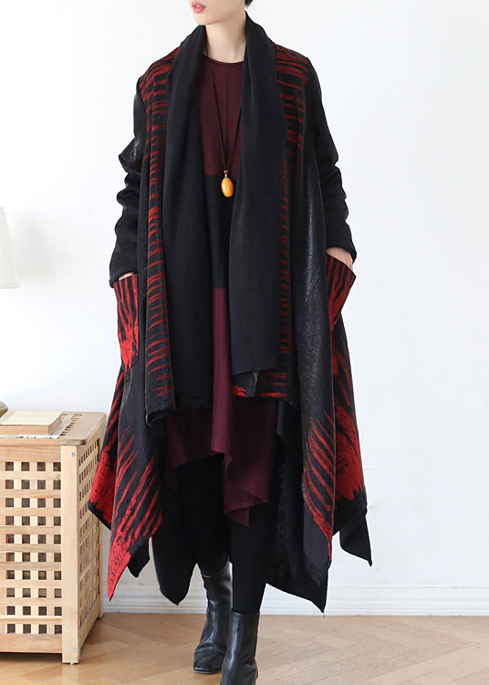 Gracefully Styled Coat for Any Occasion