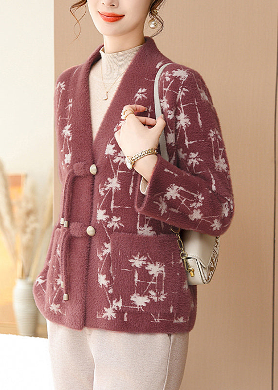 Beautifully Finished Cardigan in a Timeless Design