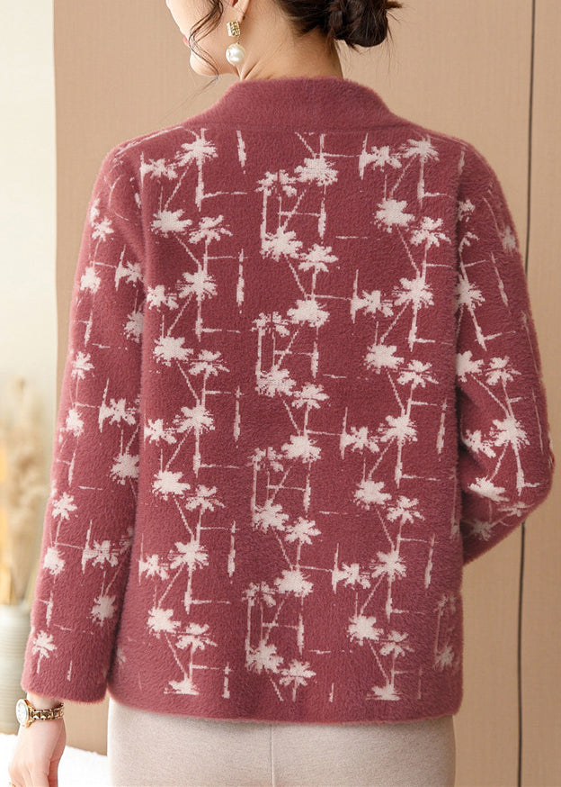 Beautifully Finished Cardigan in a Timeless Design