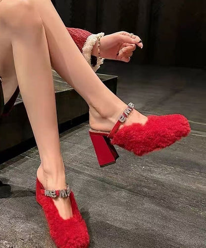 Graceful Orthopedic Slippers for Modern Look