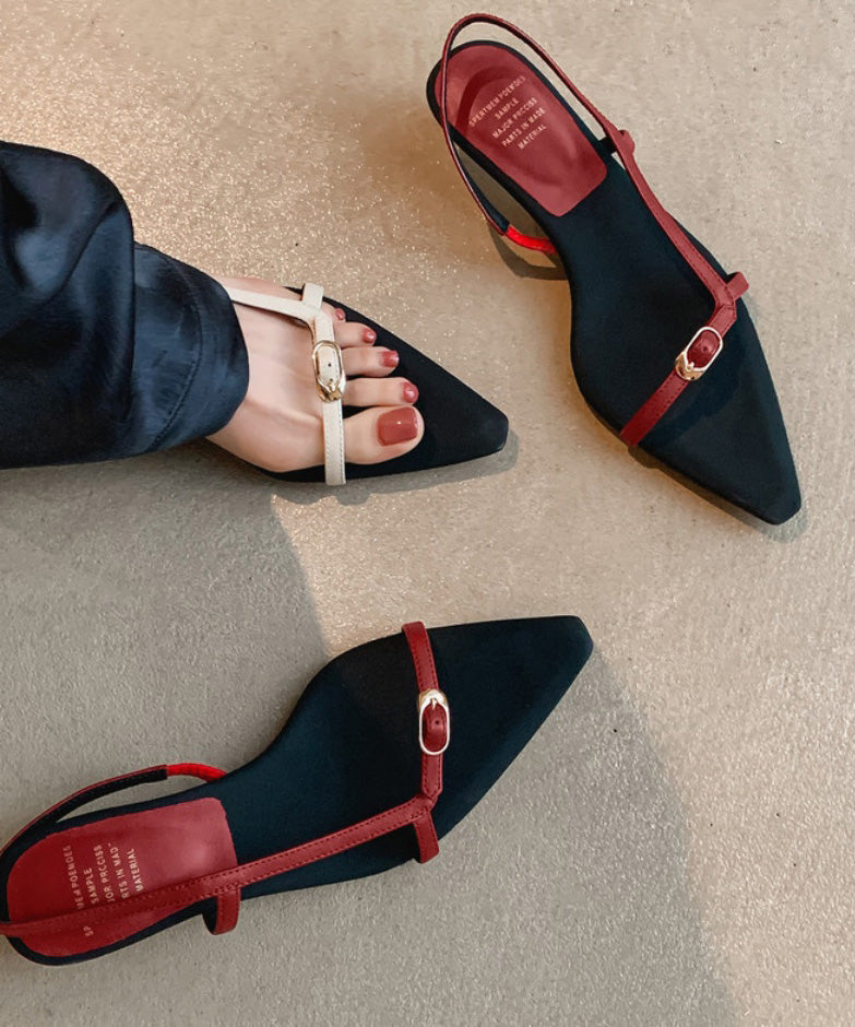 Chic Orthopedic Sandals with Unique Design