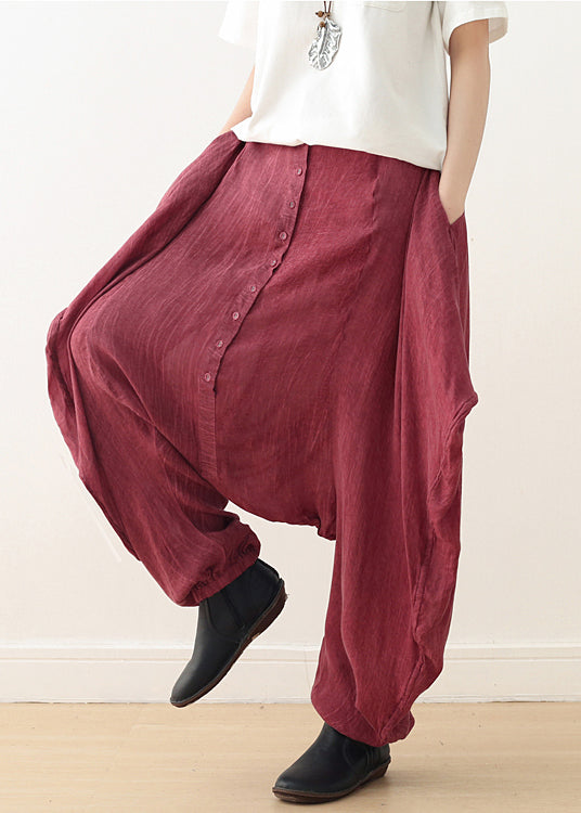 Effortlessly Elegant Pants with a Timeless Design