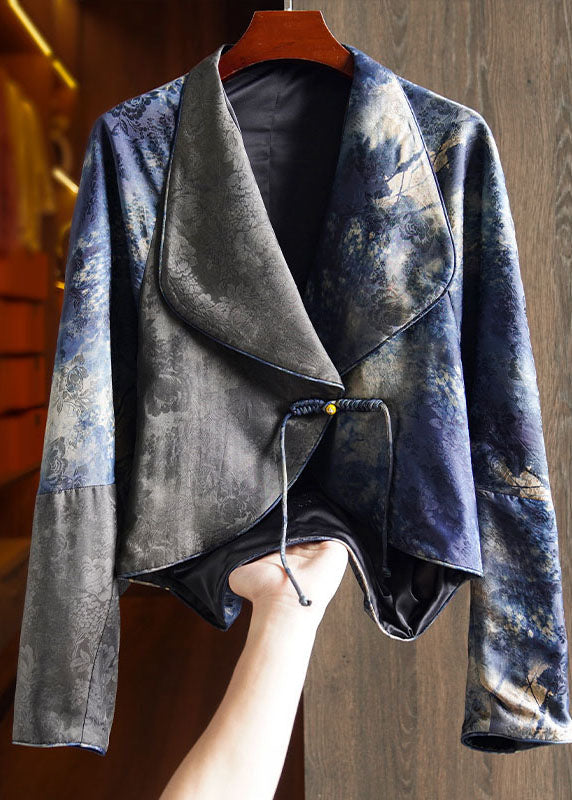 Classic Vintage & Enduringly Stylish Coat