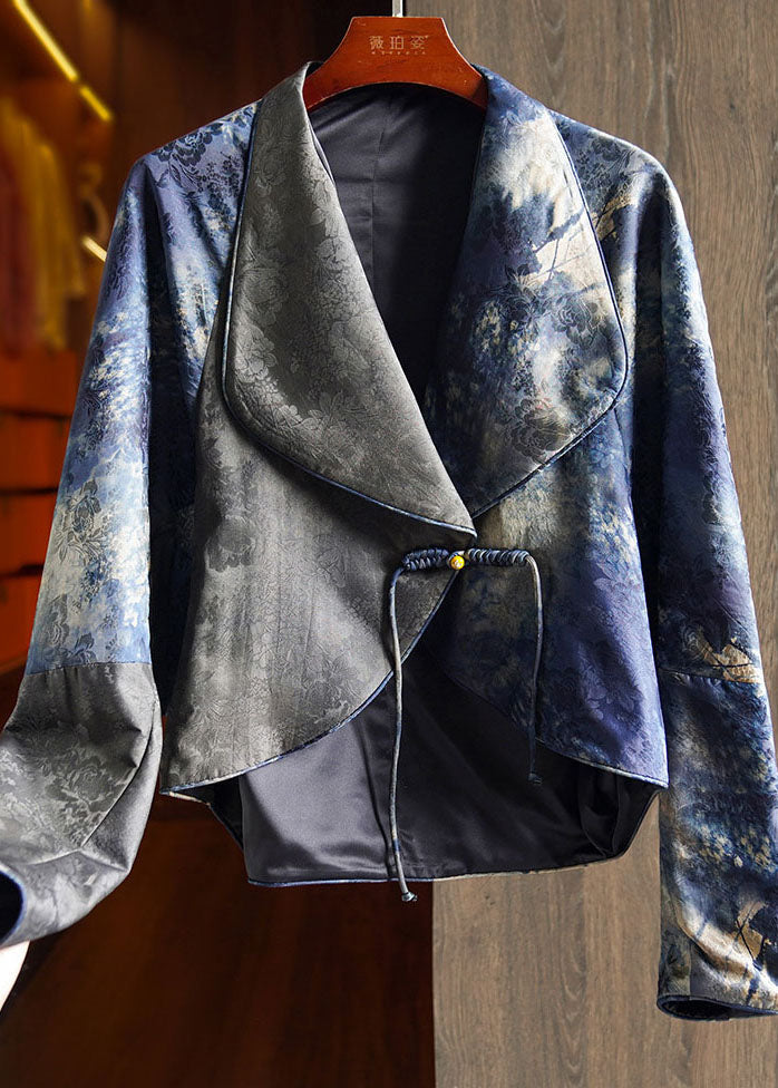 Classic Vintage & Enduringly Stylish Coat