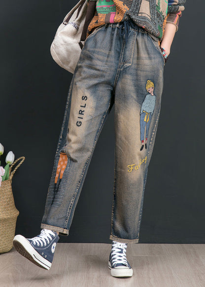 Effortlessly Elegant Pants with a Timeless Design