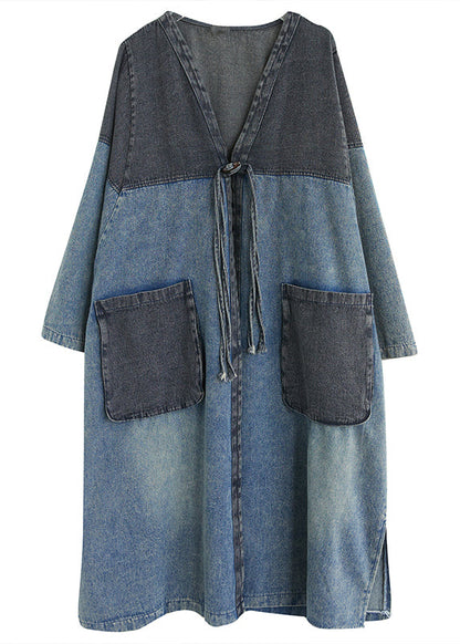 Well Tailored Coat with a Graceful Silhouette