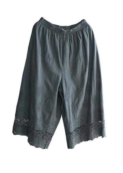 Classic Vintage Pants with a Flattering Fit
