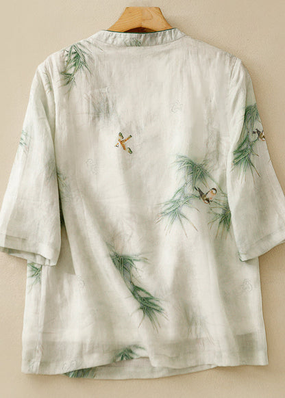 Classic Vintage Shirt with a Flattering Fit
