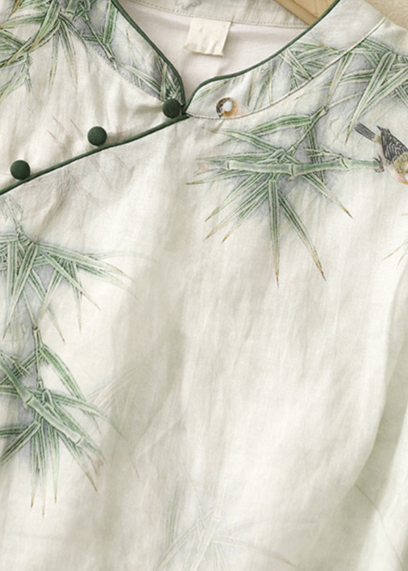 Classic Vintage Shirt with a Flattering Fit