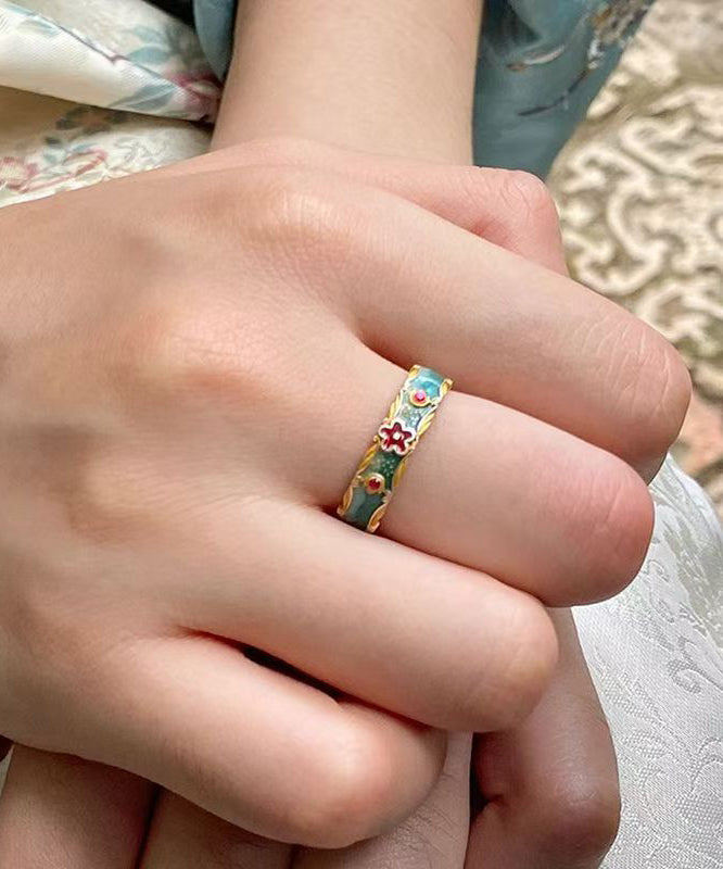 Classic Silver Set with Timeless Appeal