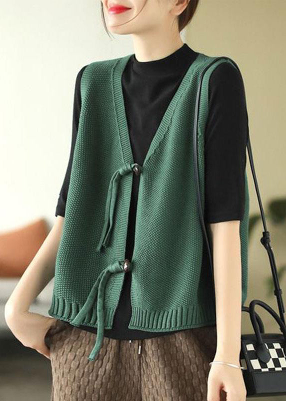 A Vintage Style Coat with Delicate Timeless Details
