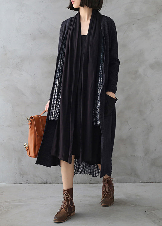 Well Tailored Sweater with a Graceful Silhouette