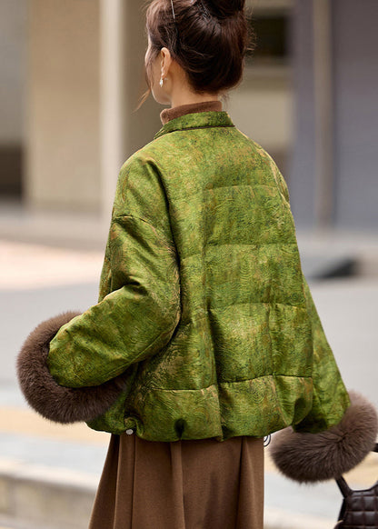 Gracefully Styled Coat for Any Occasion